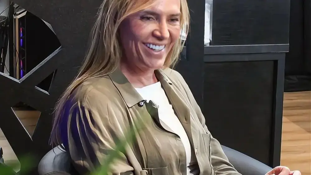 Celina Leão visita redação do Jornal de Brasília