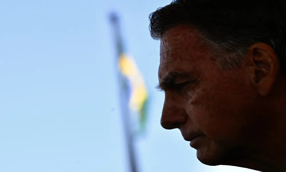 Filme de Bolsonaro custou R$ 65,7 mi; Vorcaro bancou 92%