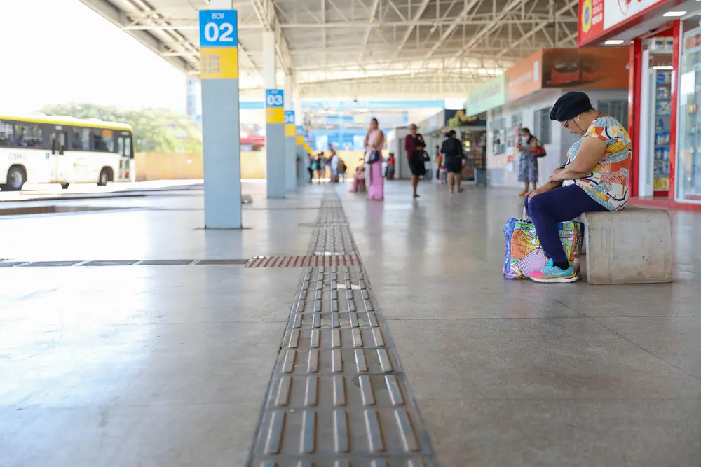 GDF inaugura seis rodoviárias e amplia mobilidade no DF