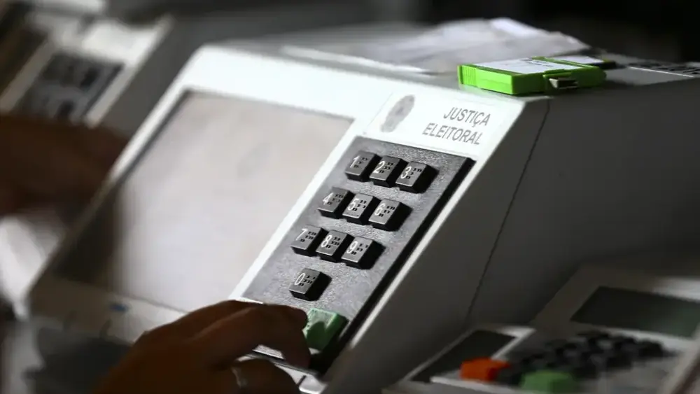 Partidos criam regras para barrar candidatos ligados ao crime