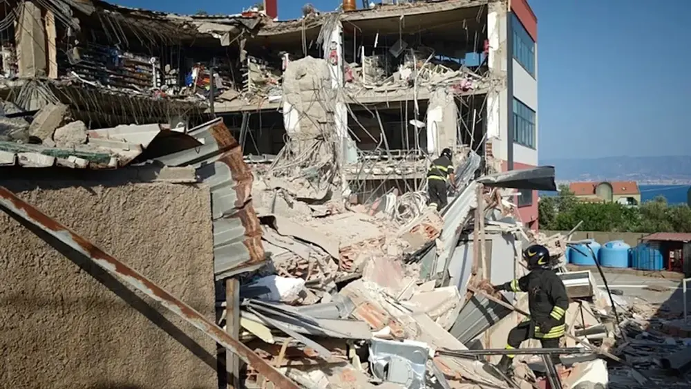 Terremoto 4,7 atinge sul da Itália e deixa oito feridos
